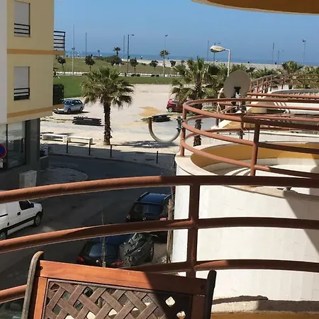 Kontiki Costa da Caparica